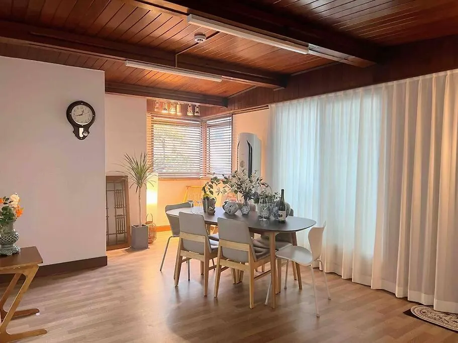 סיאול Timeless Hanok In Jamsil Serenity 0*,